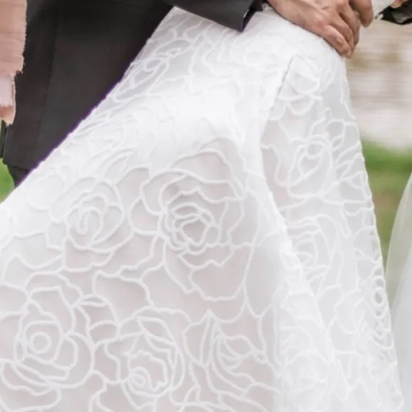 David’s bridal ballgown, wedding dress - Picture 4 of 6